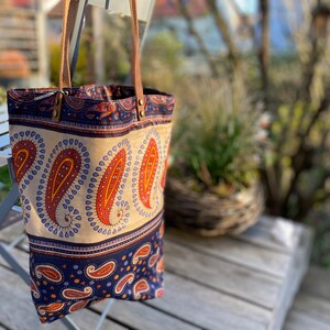 Sac en tissu cousu main en tissu africain traditionnel avec anse en cuir