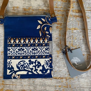 Handytasche / Umhängetasche mit Lederriemen
