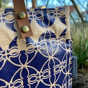 sac en tissu cousu main en tissu africain traditionnel avec poignées en cuir