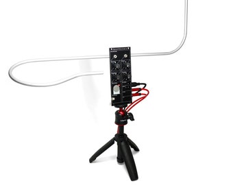 Apri Theremin V4.5 Deluxe Kit: tono e volume dello strumento Theremin reale