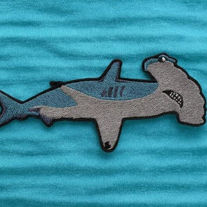Hammerhead Shark Patch/4"x2" Iron-on Patch/Ocean Creatures Patch/Shark Badge/Nature Patch/Shark Lover Gift/Diving Patch/Surfing Patch/Surfer
