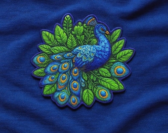 Iron-on Peacock Patch/Bird Badge/Decorative Patch/Iron-on Embroidered Applique/Animal Lover Gift/Nature Gifts/Peafowl Patch/Sew-on Patch