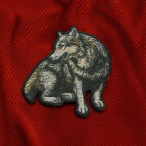Wolf Patch/Iron-On Patch/Decorative Patch/Nature Lover Gift/DIY Sew-on Applique/Wildlife Patch/Wild Animal Badge/Hiking Patch/Camping Patch