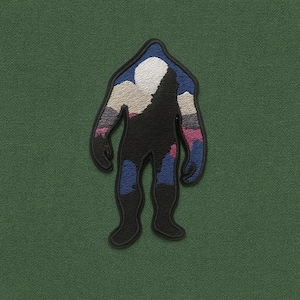 Bigfoot Patch/Iron On Patch/Paranormal Badge/Cryptid Creature Patches/Embroidered Sew-On Applique for Clothing, Jacket, Backpacks/Myth Gift