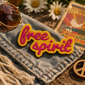 Free Spirit Patch/Iron-On Patch/Retro Gift/Biker Motorcycle Badge/Hippie Adventure/Embroidered Sew-On Applique for Clothing Vest/Jacket Hats