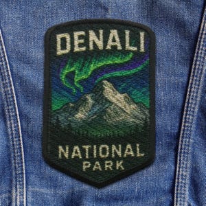 Iron-On Denali Park Patch/Northern Lights Patch/Nature Badge/Sew-On Applique for Vest & Backpack/Clothing Patch/Hiking Patch/Wildlife Patch