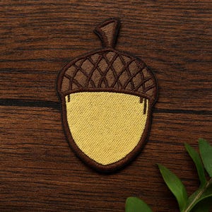 Acorn Patch/Embroidered DIY Iron-On Applique Jacket & Clothing/Jeans/Backpack/Squirrel/Nature Badge/ Backyard Tree Critter/Wild Animal Patch