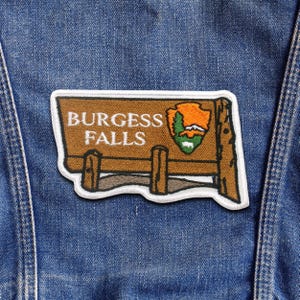 Custom Name Patch "Your National Park Trail" Name Tag Text Embroidered Iron-On Personalized Badge Applique for Clothing & Backpacks, Jackets