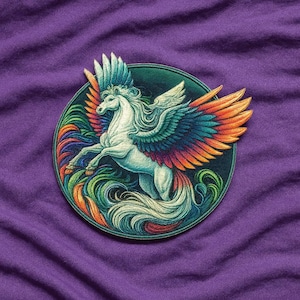 Parche de Pegaso termoadhesivo para mochilas, ropa y bolsos. Parche de caballo alado, de cuento de hadas y fantasía, mítico y de semental.