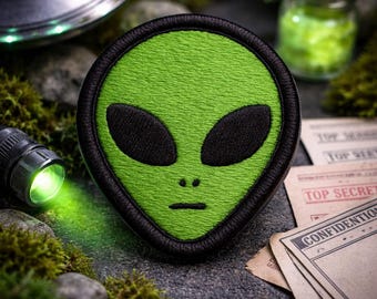 Green Alien Head Patch/Iron On Patch/Paranormal Badge/XFiles UFO Lore/Government Secrets & Cover-Ups/Sew-On Applique for Clothing Vest Hats