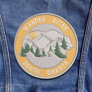 Custom Name Patch/Iron-On Patch/Personalized Text/Mountain Souvenir/Nature Badge/Wildlife/Embroidered Sew-On Applique for Clothing Backpacks