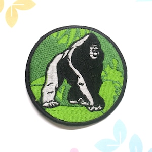 Iron-on Gorilla Patch/Sew-On Wild Animal Badge/Decorative Patch/Embroidered Applique/Nature Lover Gift/Wildlife Patch/Zoo Gift/Souvenir Gift