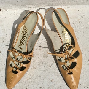 VINTAGE 1950 ESCARPINS CUIR miel, T. 35,5