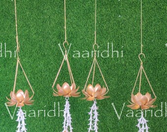 Portavelas colgante de loto con caléndula – Decoración para bodas y Diwali