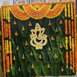 Marigold Garland Backdrop Puja Backdrop  For Haldi Decor Backdrop Wedding Decor Stage Decor Shaadi Decor Indian Muslim Wedding