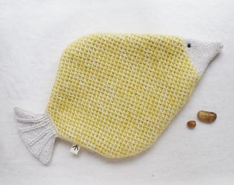 Cuddly fish KNITTING PATTERN / fish knit pattern / fish plush pattern