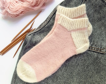 Sock knitting patterns, Ankle knitted socks, Knitting slippers, Beginners friendly tutorial, Cute wool socks, Cuff / top down socks