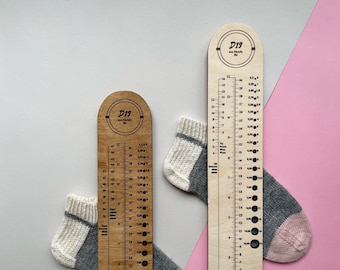 Personalized knitting tool, knitting needle sizes, ruler measuring, Sock knitting tools, needle gauge, knitting supplies, Knitting notions