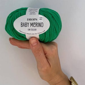 DROPS Baby Merino – Green, 100% Wool, Soft Baby Yarn for Knitting and Crochet