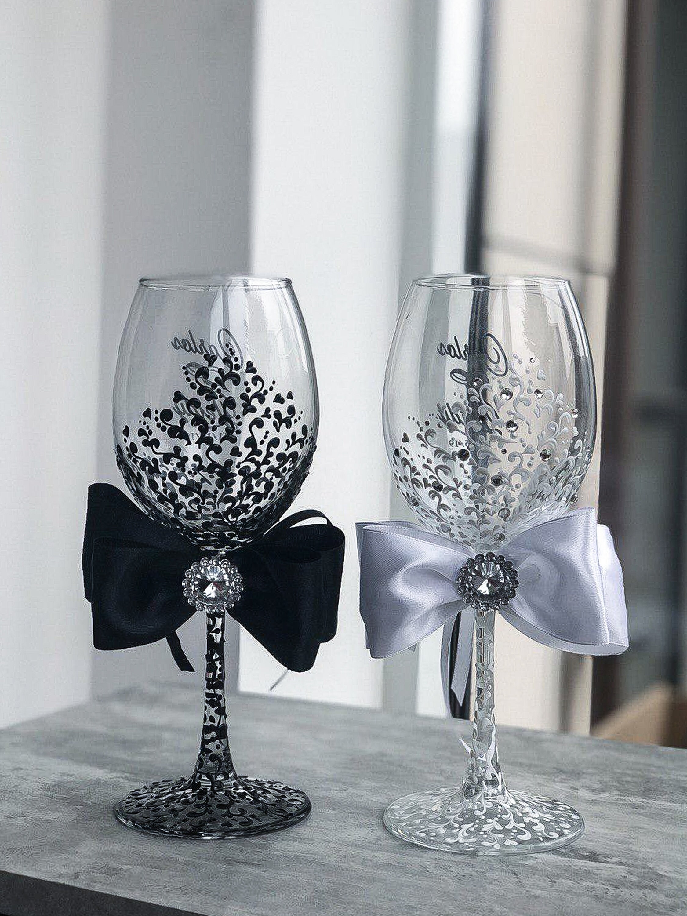 Black and White Wine Glasses Wedding Gift Wine Goblets Bride Etsy
