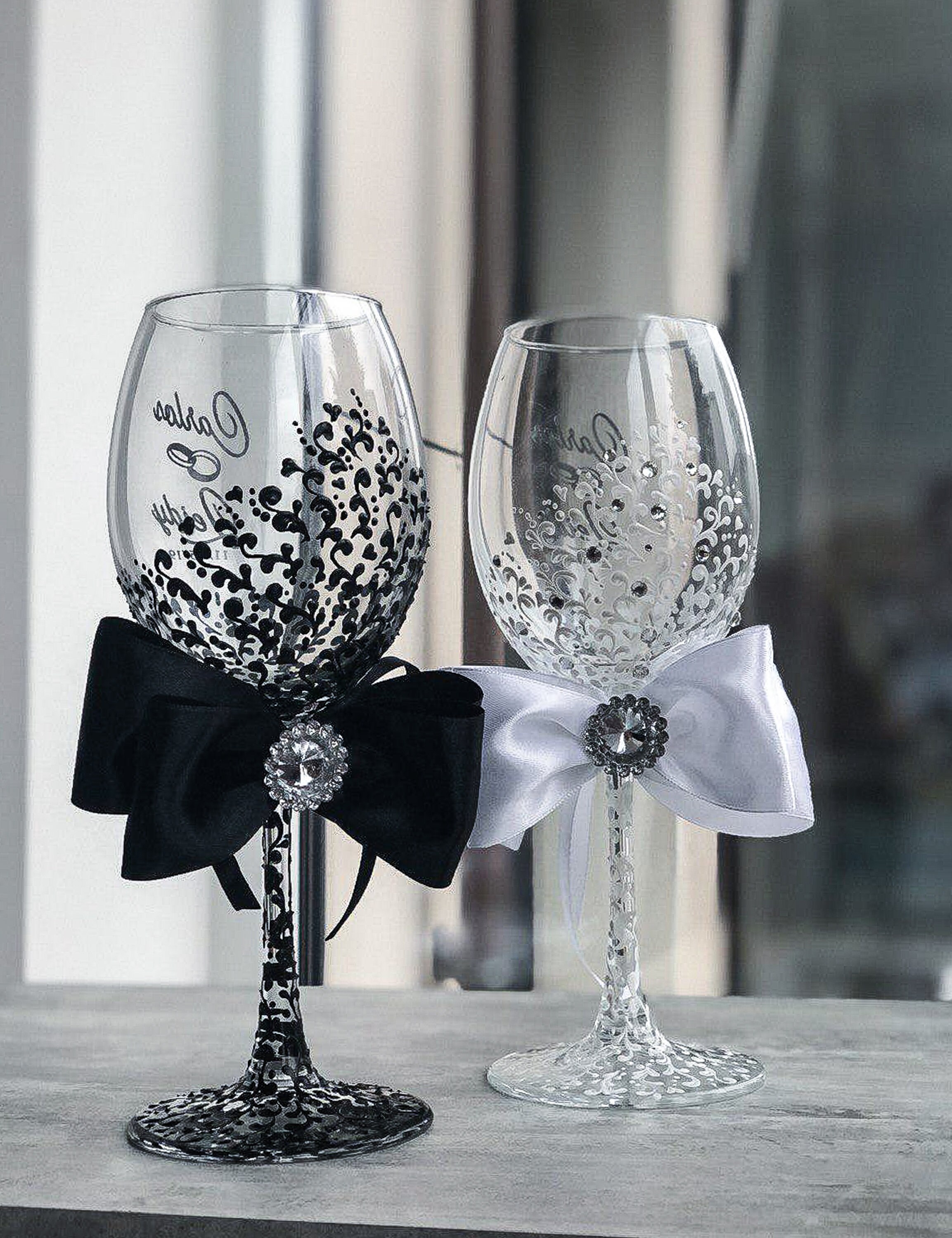 Black and White Wine Glasses Wedding Gift Wine Goblets Bride Etsy