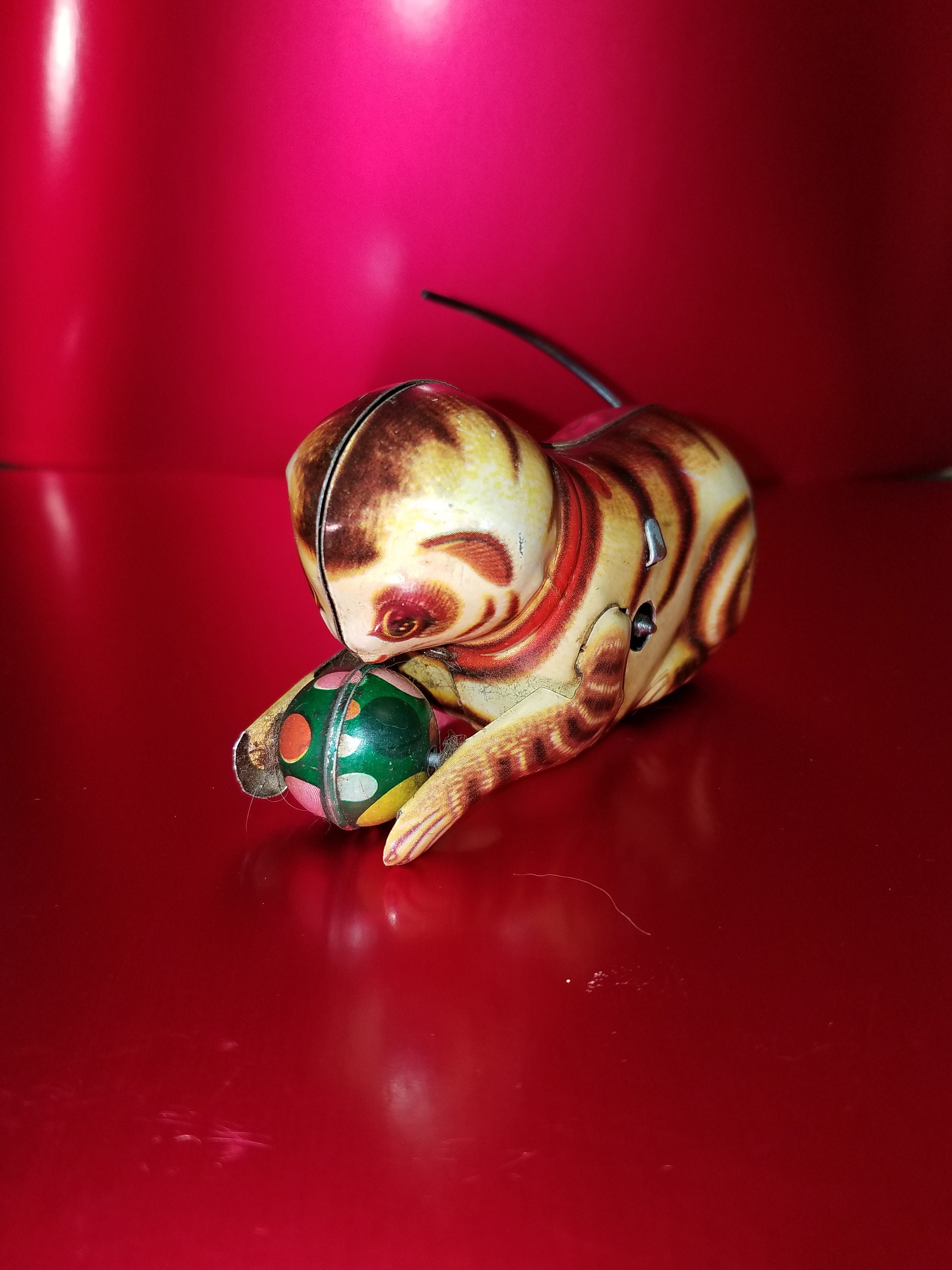 Vintage 1950's litho tin wind up cat toy missing key Etsy