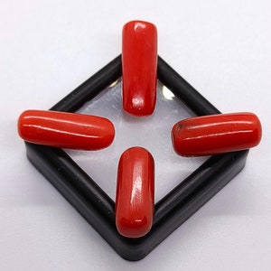 4 pezzi di corallo rosso italiano naturale ovale cabochon 15/17 mm - lotto di pietre preziose sciolte di corallo rosso autentico per la creazione di gioielli M45