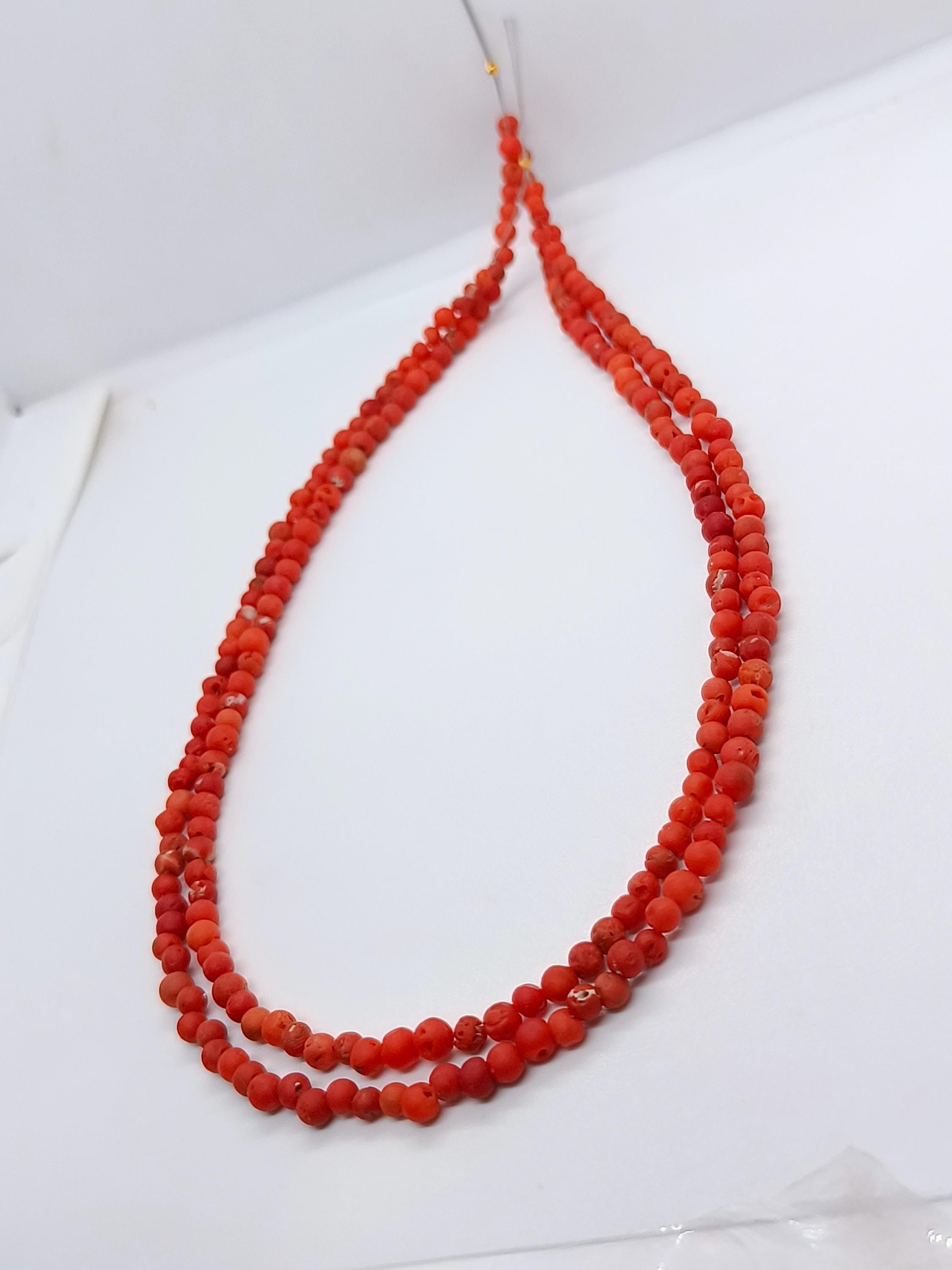 Perles De Corail Rouge Naturel Italien - 4 Pièces, 36 Carats Environ - Taille Variée