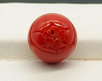 根付珊瑚キーストラップ 縁起物 別名赤珊瑚天然ビーズ（直径6～7mm、5