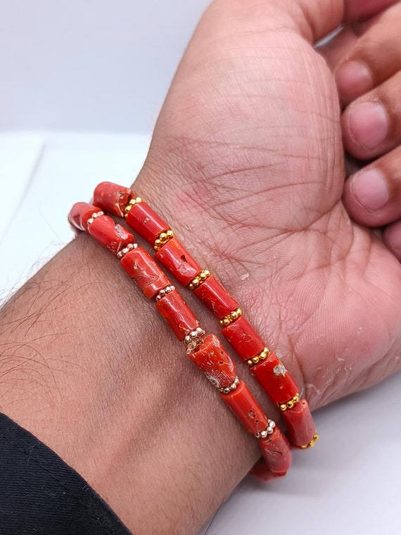 天然赤珊瑚ブレスレットペア:金メッキ&銀メッキビーズ - Etsy 日本 天然赤珊瑚ブレスレットペア:金メッキ&銀メッキビーズ - Etsy 日本