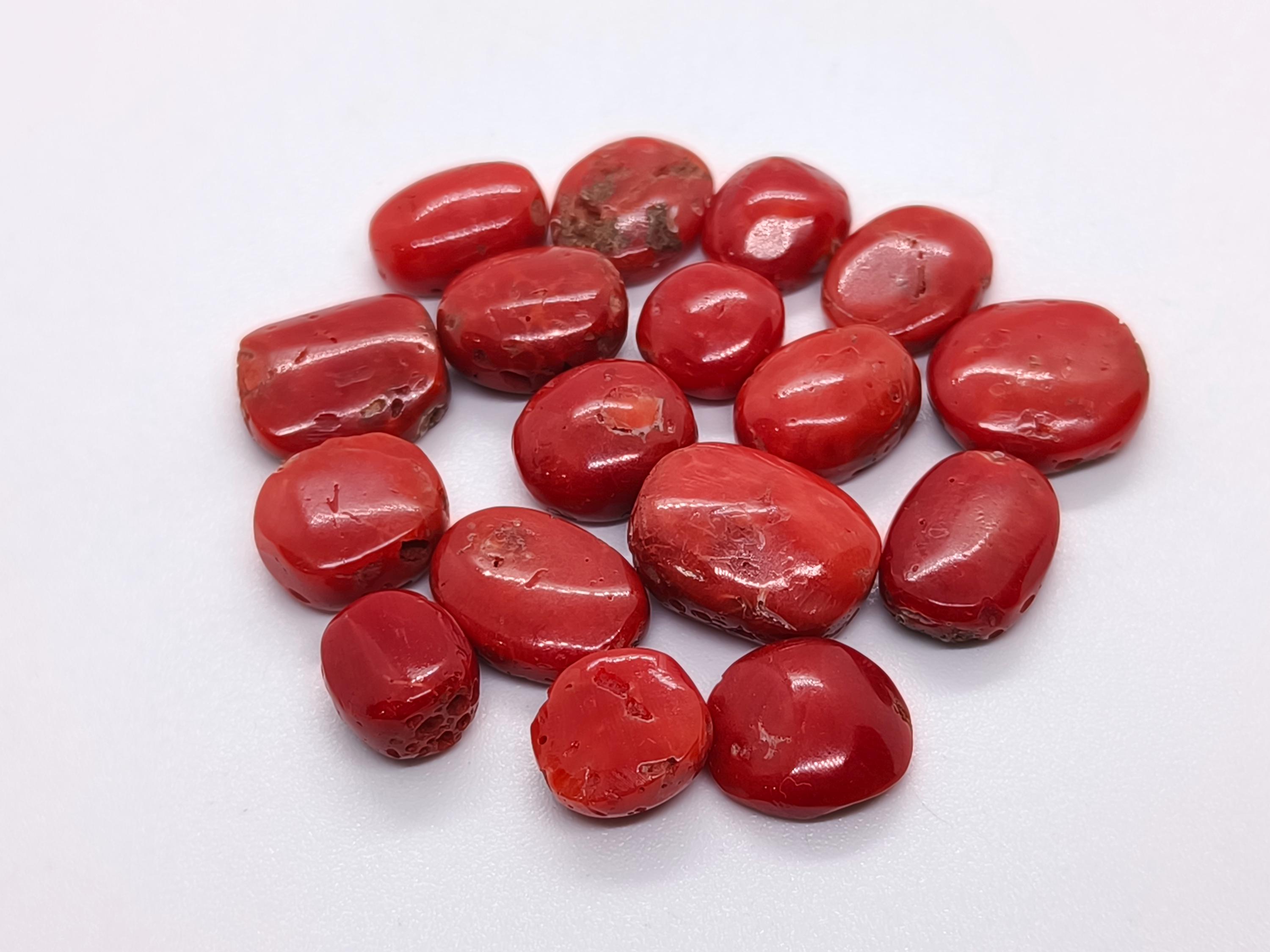 天然イタリア産赤珊瑚カボションロット：オーバル宝石（10/15 mm