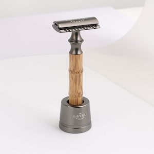 Safety Razor for Shaving made of Bamboo, Zinc.