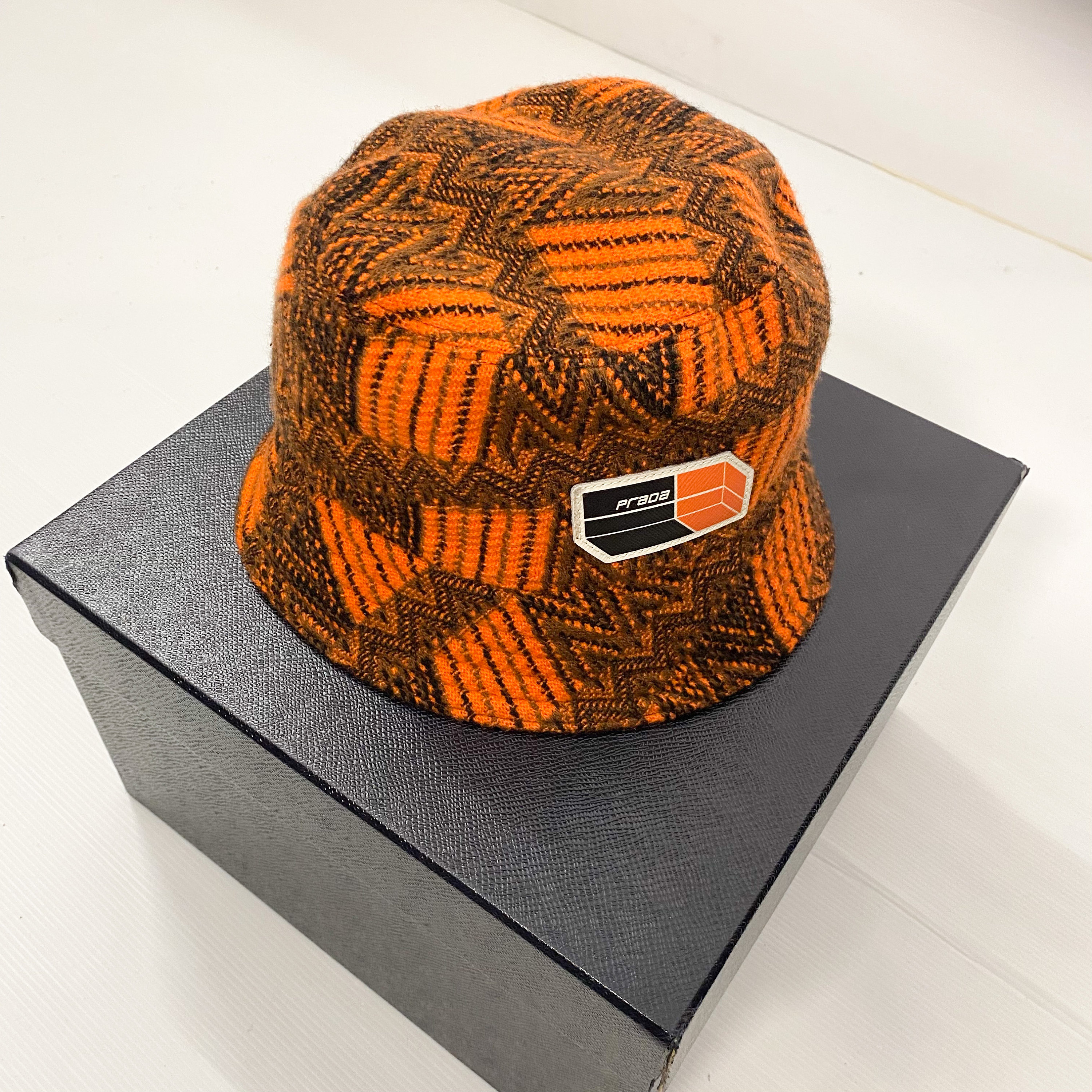 Box PRADA Bucket Hat - Etsy