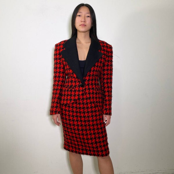 Vintage 90s red pied de poule GUY LAROCHE wool matching blazer and skirt set
