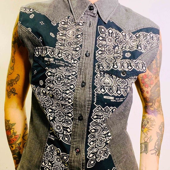 MOSCHINO 80s BANDANA SHIRT