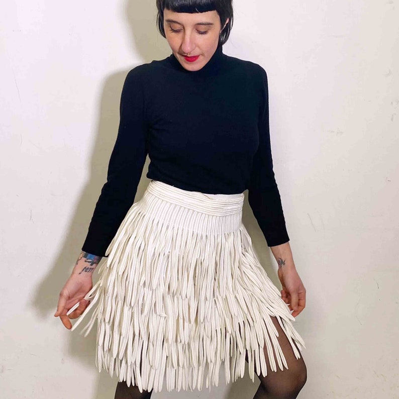 Vintage 80s fringe leaf white skirt