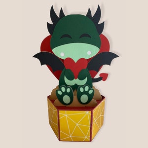 Carte Dragon 3D. Pop up carte de voeux. Fête d'anniversaire des enfants. Conte de fées / fantastique