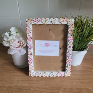 Patterned Wooden Heart Button Photo Frame 5 x 7 inches