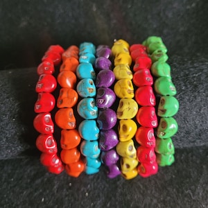 Colourful Howlite Skull Elasticated Beaded Bracelet