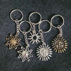 Silver/Brass Alloy Sun Key Ring/Bag Tag