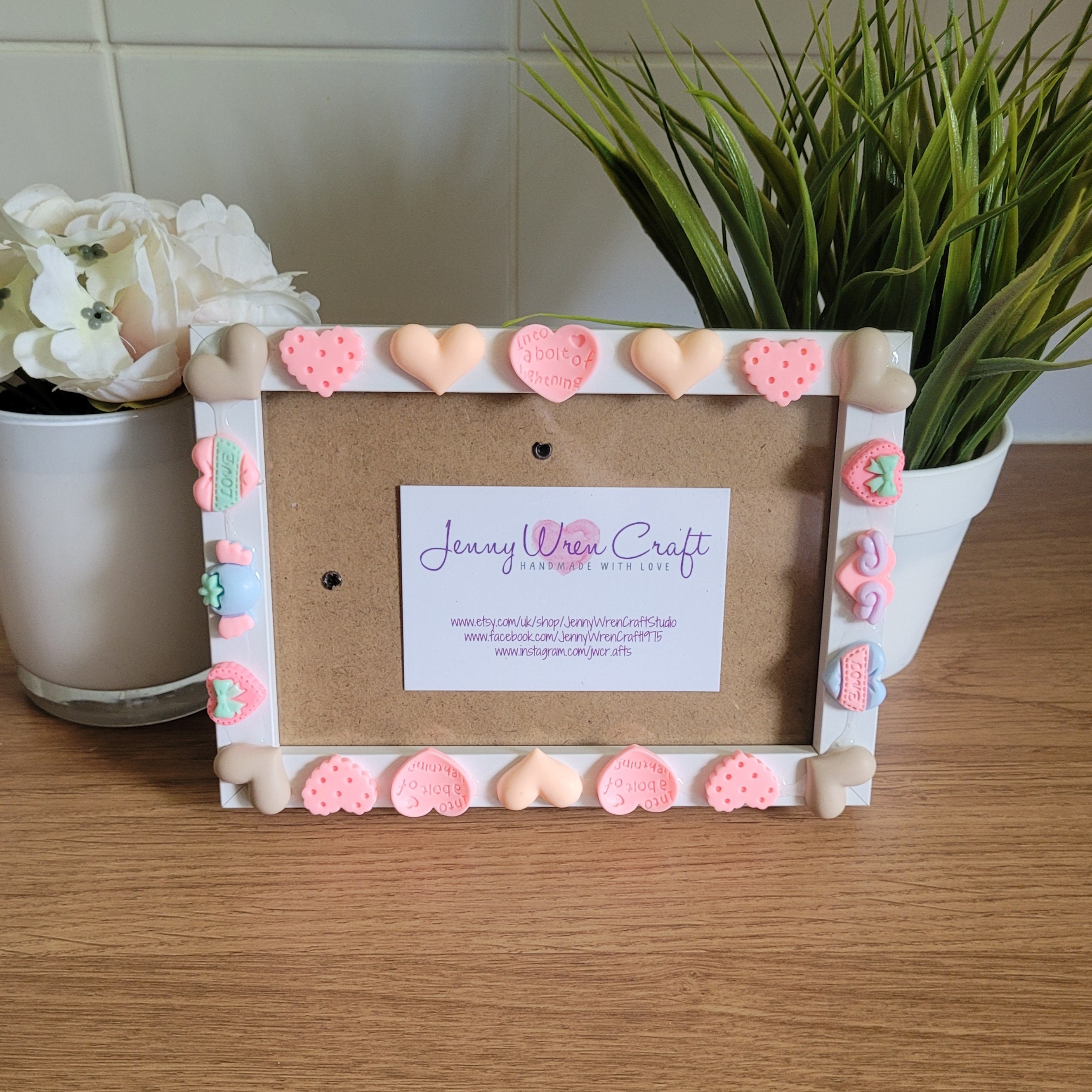 Colourful Heart Shaped Resin Flat Backs Deep Box Photo Frame 4 X 6