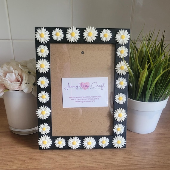 White Resin Daisy Flat Back Photo Frame 5 X 7 Inches - Etsy