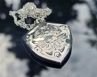 Hylian Shield Pendant Necklace - Nickel Plated - The Legend of Zelda
