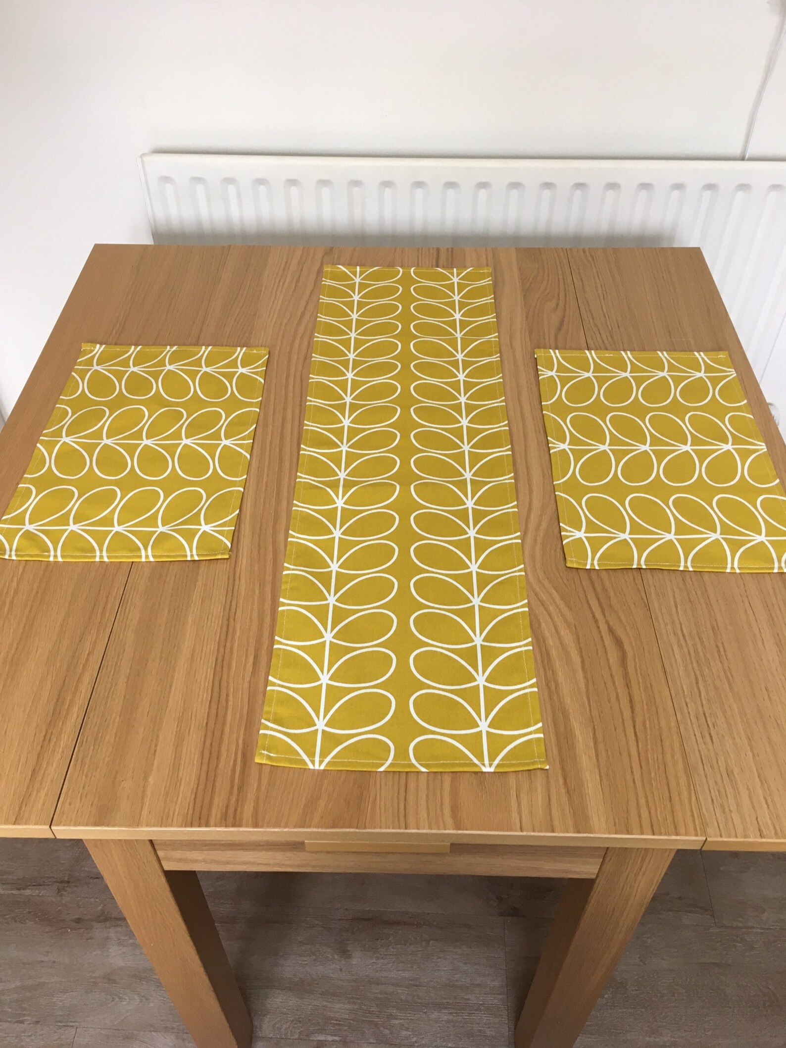 Orla Kiely Table Runner / Place Mats in Dandelion Linear Stem Etsy