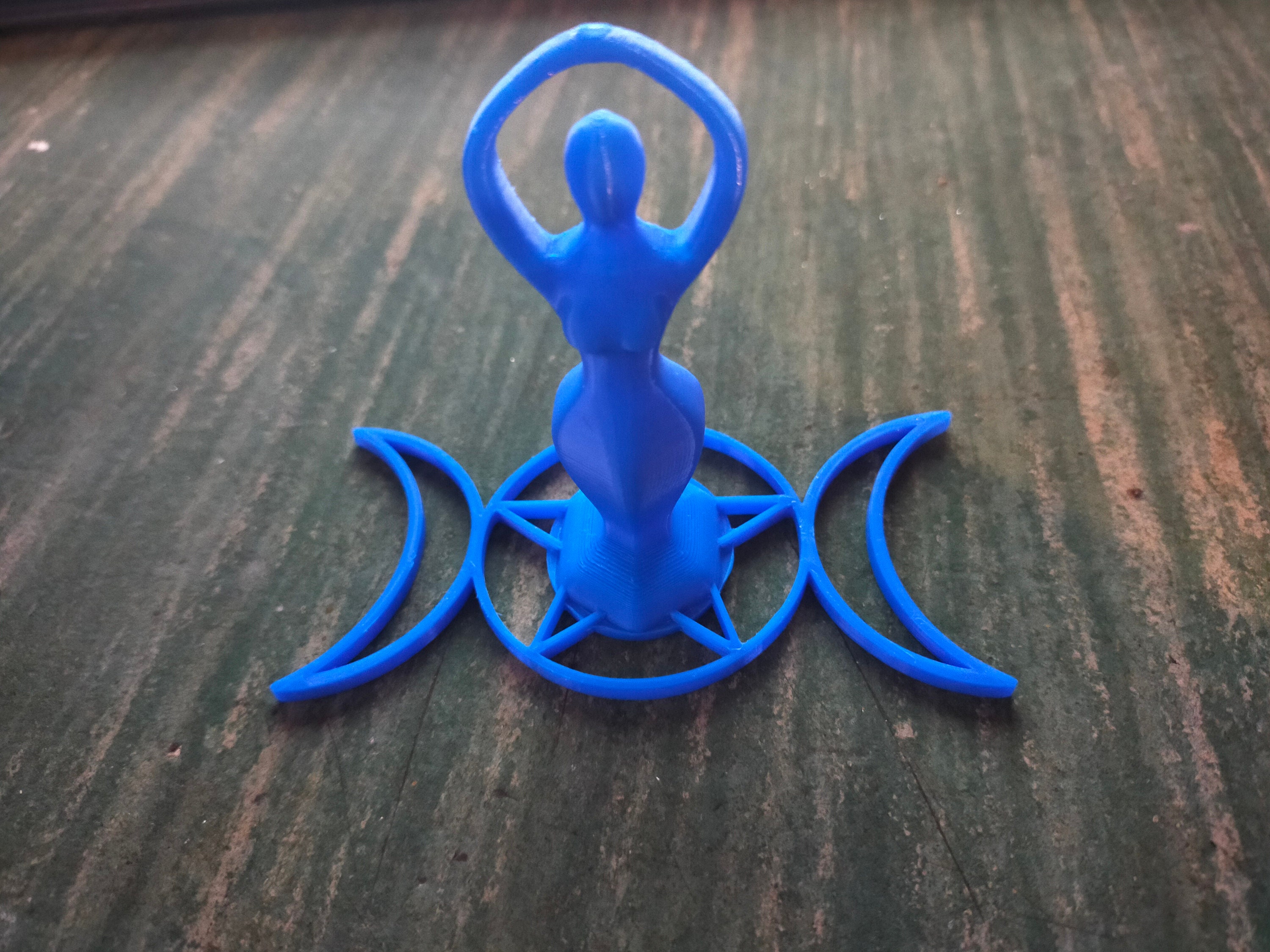 statuette de La Triple Déesse Wicca Sorcière