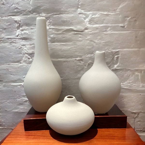 Set of 3 matte ceramic vase, Table decorative, Gift for mother, Living room vase, Handmade ceramic, Wedding gift
