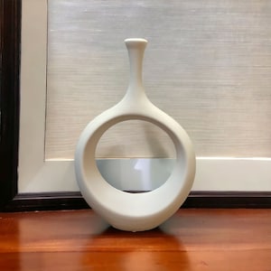 Modern Home Decor, Matte Ceramic Vase, Table Decorative, Textured Vase, Handmade Ceramic Vase, Livingroom Vase, Housewarming Gift
