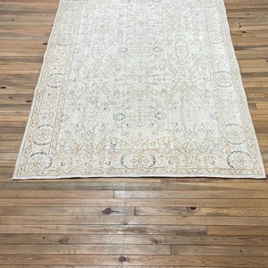 Vintage Area Rug, 5.5x9.2 ft Rug, Turkish Wool Rug, Handmade Floral Rug, Antique Oushak Rug, Living Room Rug, Bedroom Carpet, Bohemian Rug
