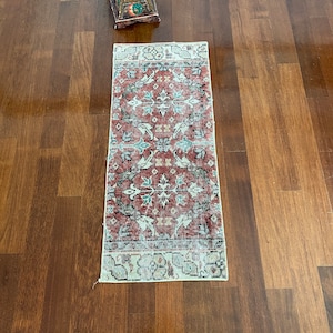 Vintage Small Rug, 1.3 x 3.3 ft Red Rug, 1 x 3 ft Small Rug, Floral Rug, Doormat Rug, Entry Rug, Decorative Rug, Bathroom Rug, Home Gift Rug
