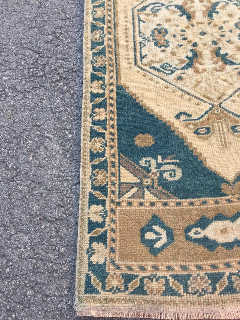 Small accent rug bedroom rug bathroom rug doormat rug Turkish handknotted Vintage Oushak Rug. x 3\u20193\u201d 1\u20199\u201d Feet Small accent rug bedroom rug bathroom rug doormat rug Turkish handknotted Vintage Oushak Rug. x 3\u20193\u201d 1\u20199\u201d Feet